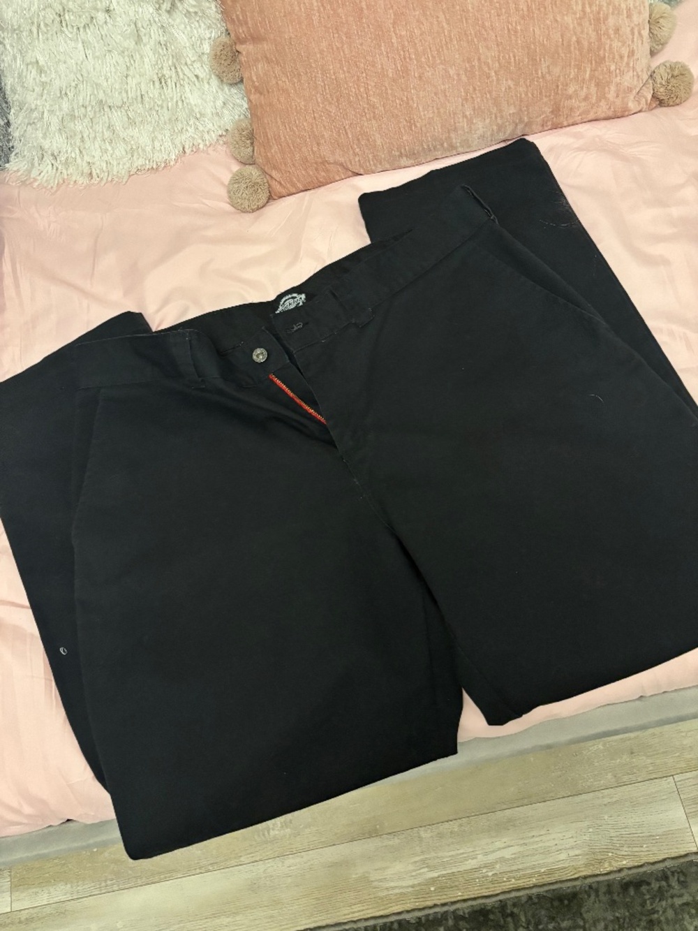 Dickies skateboarding pants